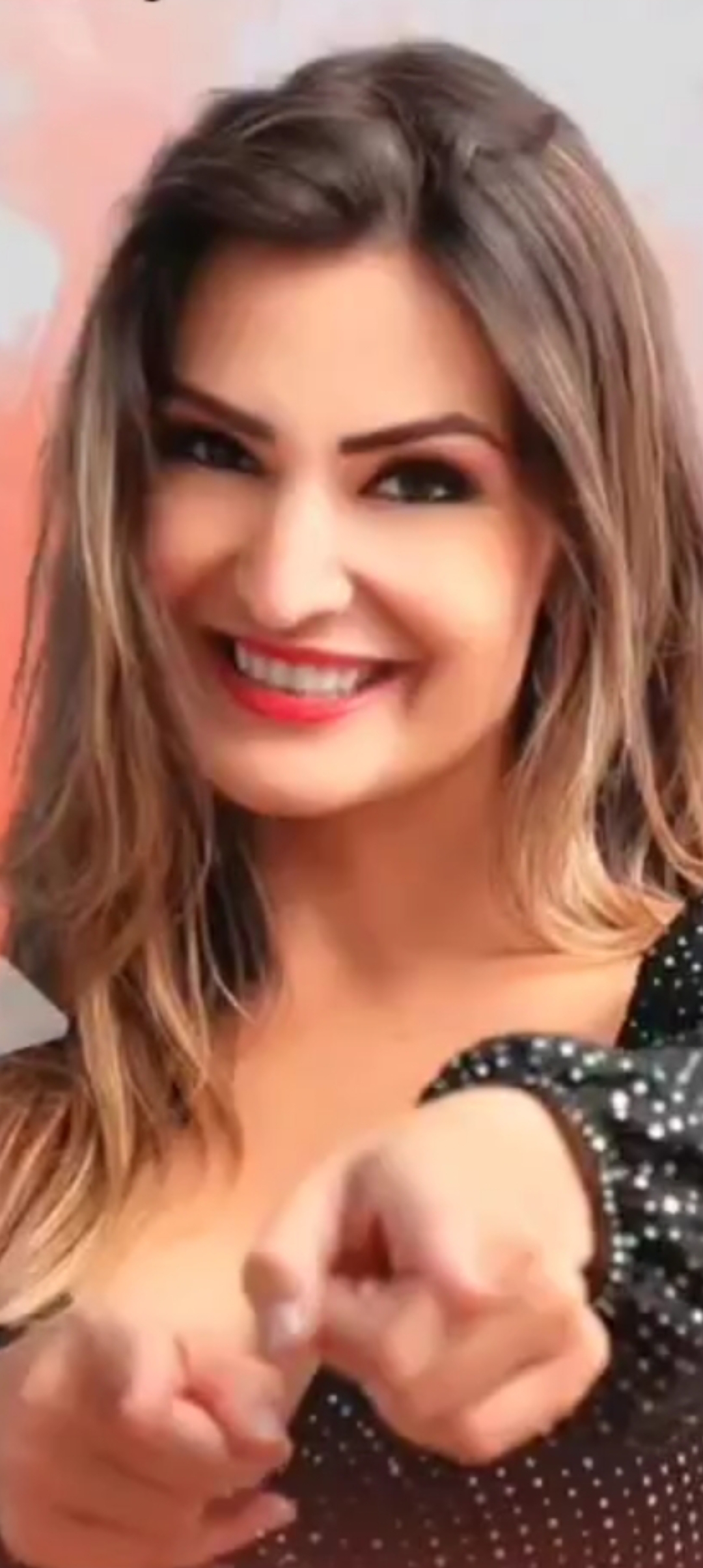 Juliana Valiati se apresenta em São Paulo