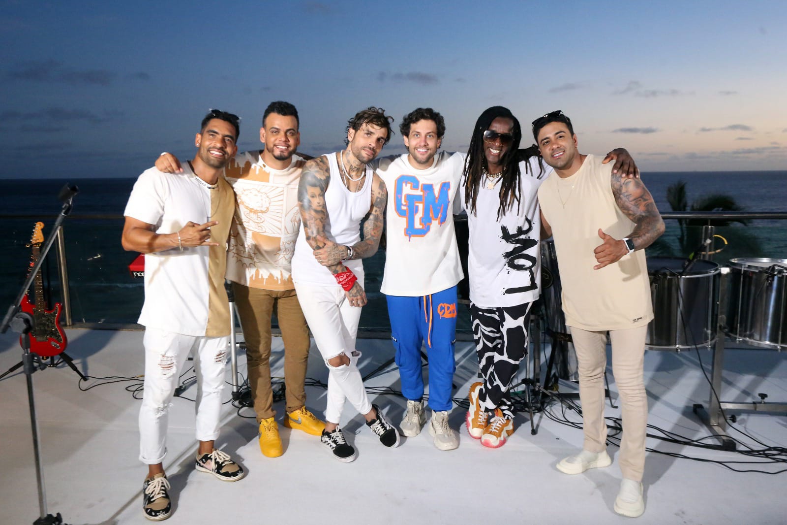 Jammil anuncia gravação de audiovisual com show especial no pôr do Sol da Ponta de Humaitá
