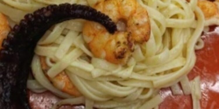 Fettuccine pro primeiro fim de semana de outubro: que tal?