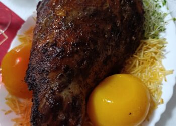 PERNIL DE CORDEIRO SUCULENTO