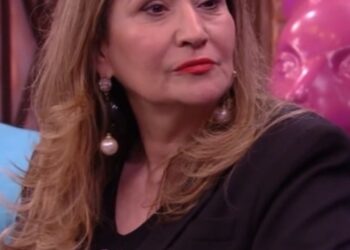 SONIA ABRÃO NA GLOBO: ONTEM (15), NA APRESENTAÇÃO DOS MELHORES DO ANO.