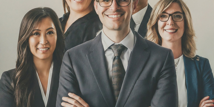 Liderança Transformacional: Inspirando Mudanças Positivas