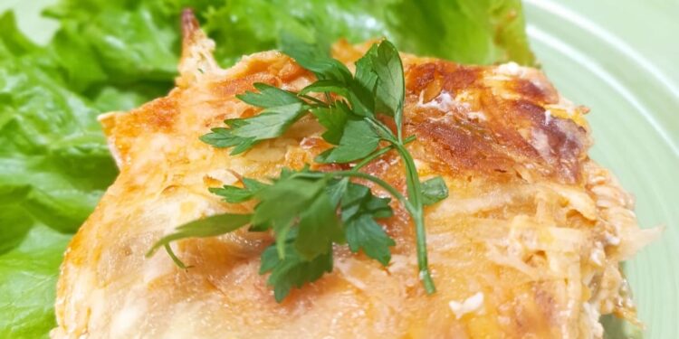 Lasanha a Bolonhesa e molho bechamel