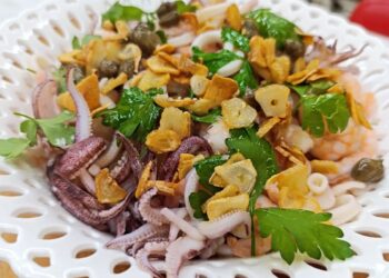 Salada de Frutos do Mar