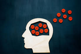 Discursos que matam: o impacto do ódio na saúde mental dos brasileiros