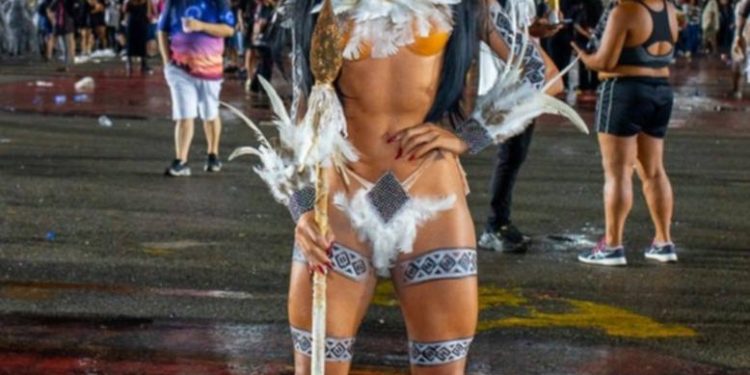 Carnaval: maquiador Anderson Natio assina beleza e figurino da musa da Gaviões: Juliana Lemos