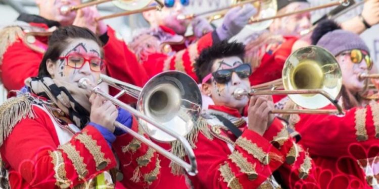 O carnaval brasileiro no tempo das marchinhas