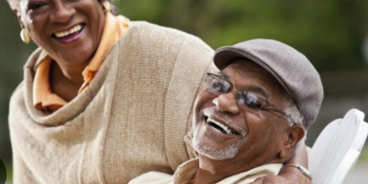 Aumento de Mensalidade de Planos de Saúde para Idosos