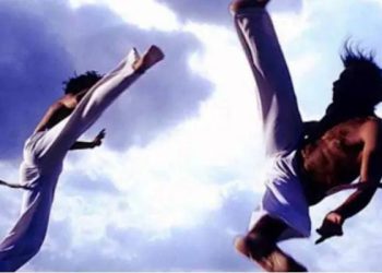 Capoeira no Carnaval: Roda Sagrada de Liberdade