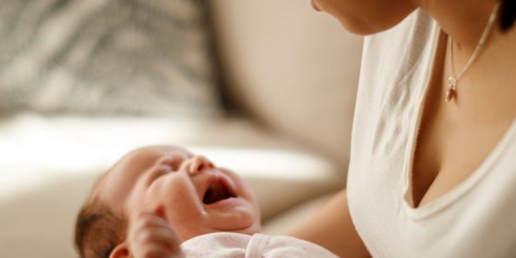 Nem sempre é apenas cansaço: entendendo a depressão pós-parto