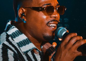 Cantor Felipe Love vive nova fase na carreira e lança segunda parte de audiovisual “Na Vila”