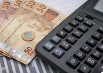 A falsa sensação aos 65 anos: porque tantos contribuintes ainda erram no Imposto de Renda