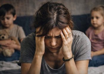 Ansiedade Silenciosa: o peso de ser mãe e pai ao mesmo tempo
