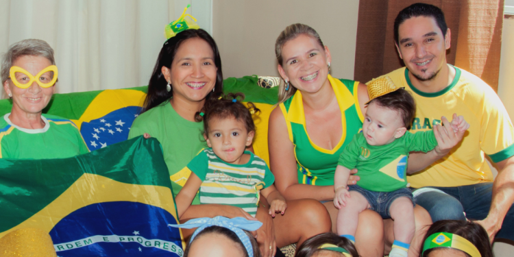 Tem torcida pra ajudar mas quem decide a jogada são os pais