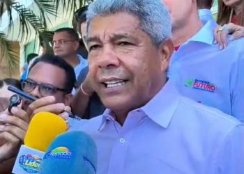 Jerônimo responde ACM Neto e diz que “politica também tem um tatame de respeito”