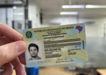 Governo da Bahia inicia emissão da nova Carteira de Identidade Nacional em policarbonato