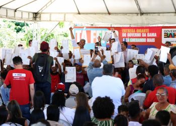 Estado inaugura nova escola de tempo integral e autoriza Licitação para Policlínica de Saúde em Barra