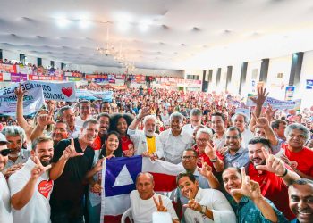 Jerônimo reforça compromisso com o Oeste e afirma que propostas da população vão orientar novo programa de Governo