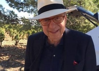 Renato Machado: O Gigante e Elegante Jornalista morre aos 83 anos