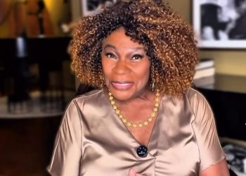 Zezé Motta: 82 anos de muita alegria e talento