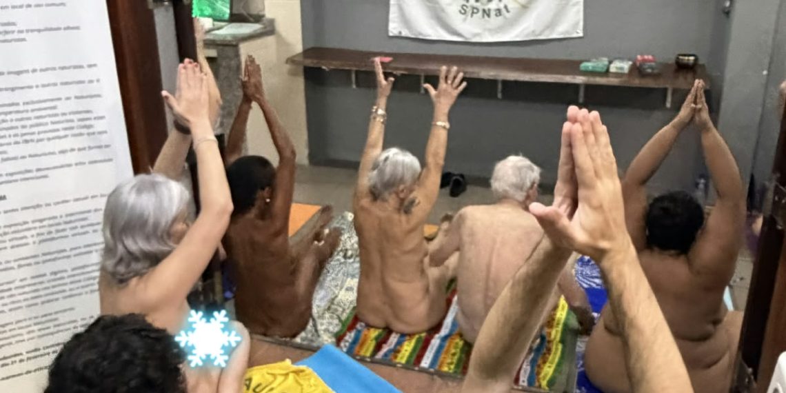 Yoga Naturista e Karaokê agitam encontro da SPNat em Moema