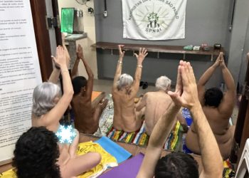 Yoga Naturista e Karaokê agitam encontro da SPNat em Moema