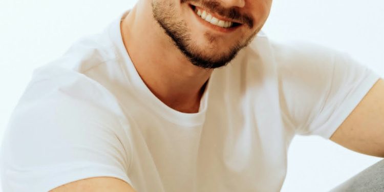 Cuidados com aparência viram rotina e elevam autoestima masculina